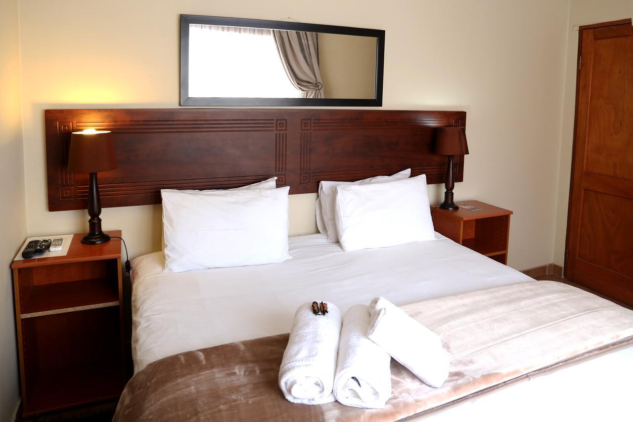 Morulana Guest House Kempton Park Zewnętrze zdjęcie
