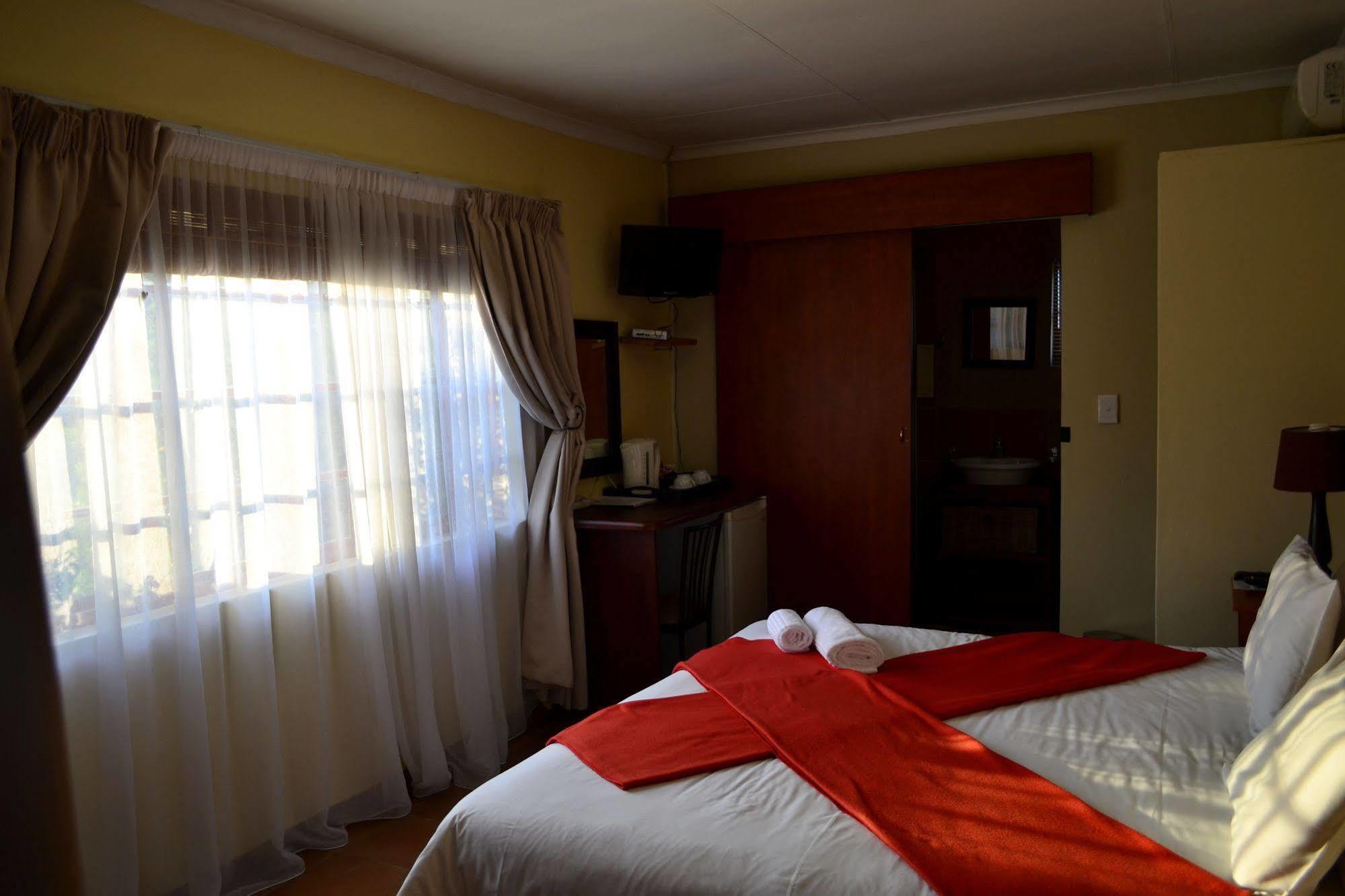 Morulana Guest House Kempton Park Zewnętrze zdjęcie